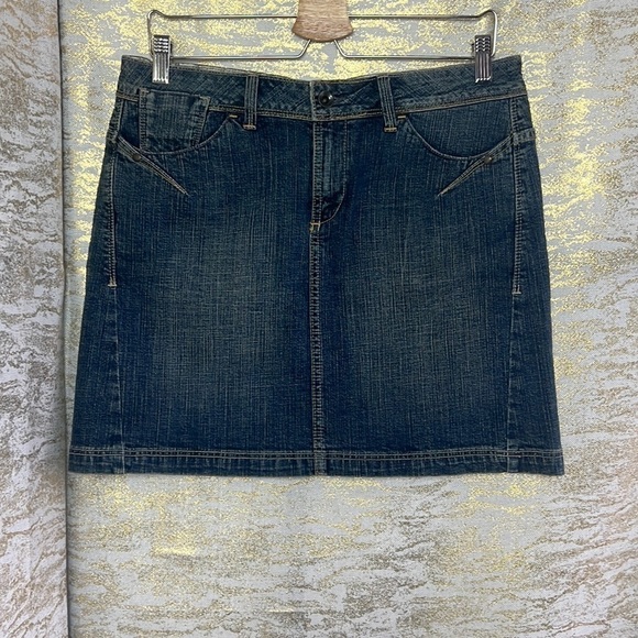 Yessica Dark Blue Wash Denim Casual Mini Skirt EU 40-42 - Picture 3 of 16
